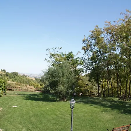 Belvilla By Oyo Spacious Villa In Treia With Pool *