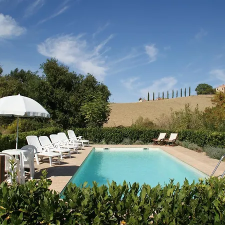 Belvilla By Oyo Spacious Villa In Treia With Pool * Avenale
