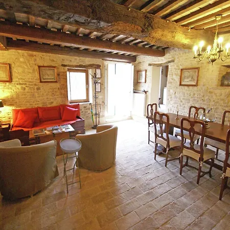 Belvilla By Oyo Spacious Villa In Treia With Pool Casa de Férias Avenale