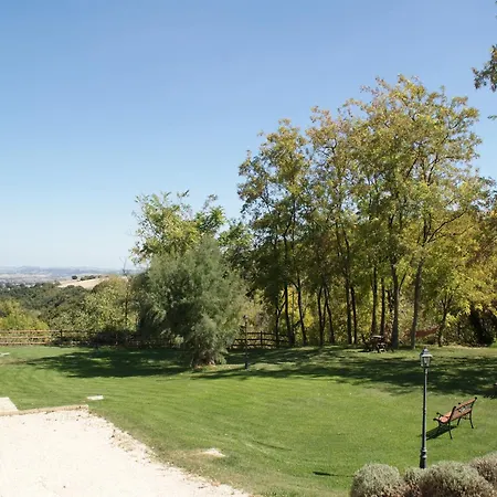 Belvilla By Oyo Spacious Villa In Treia With Pool Avenale